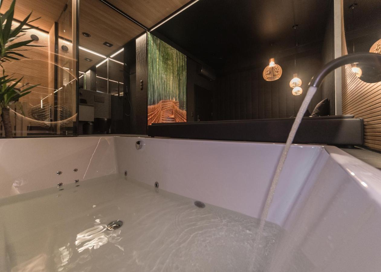 Eclipse Gold Room Bielsko-Biala Luaran gambar